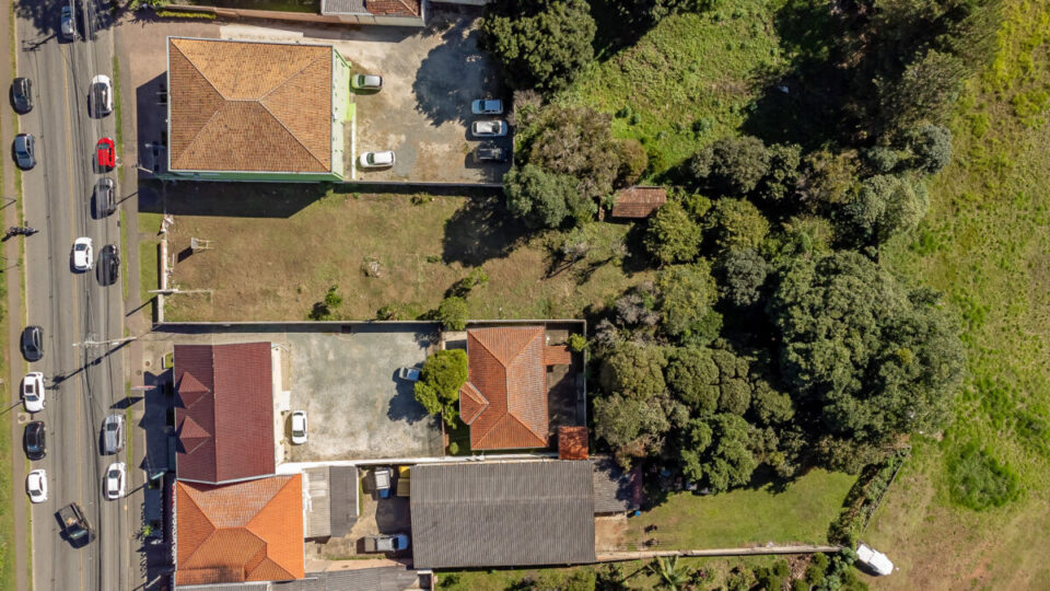 Terreno Comercial ou Residencial no Orleans 1938m² Curitiba PR
