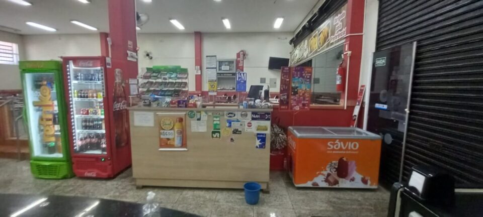 Vende-se restaurante montado