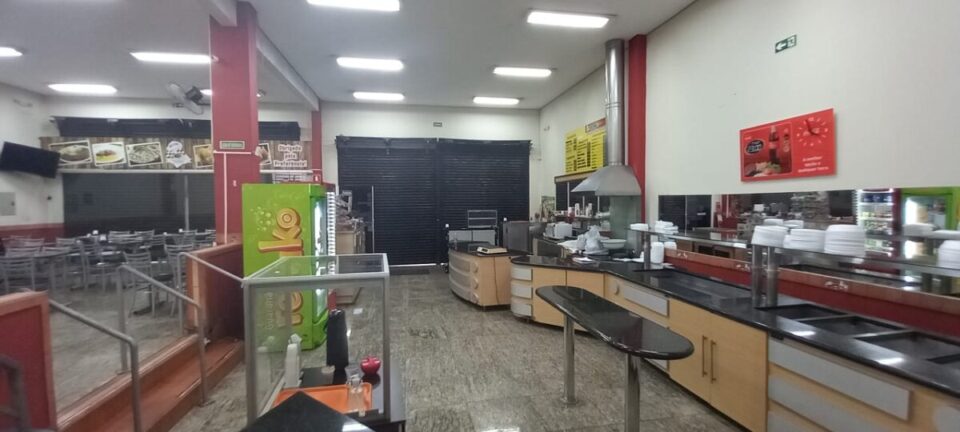 Vende-se restaurante montado