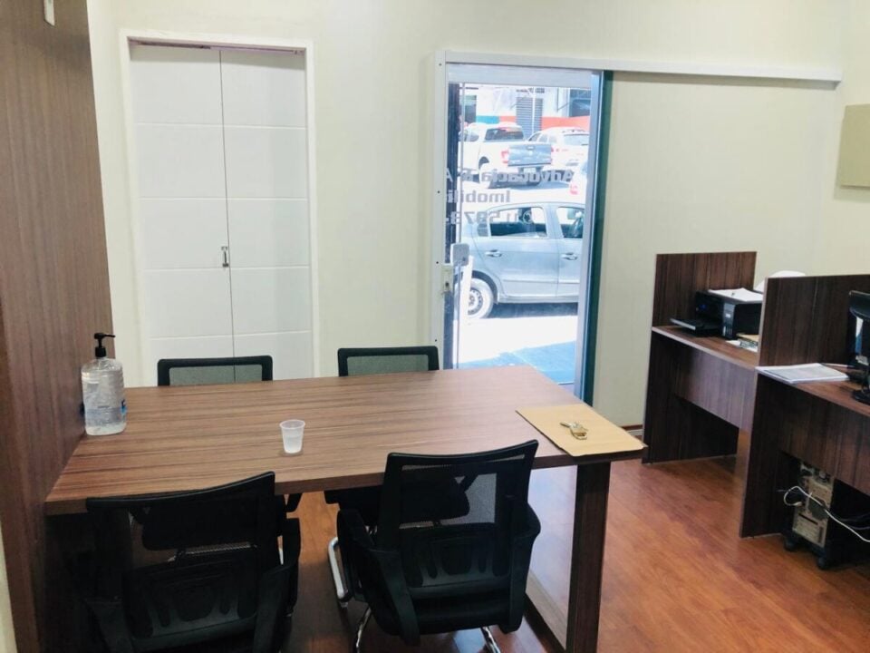 IMPERDÍVEL REPASSO IMOBILIÁRIA 10 ANOS NO LOCAL LUCRO LIQUIDO 25 MIL
