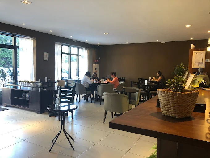 Cafeteria à Venda – Ótimo Ponto em Taubaté/SP – 5 Anos de Operação