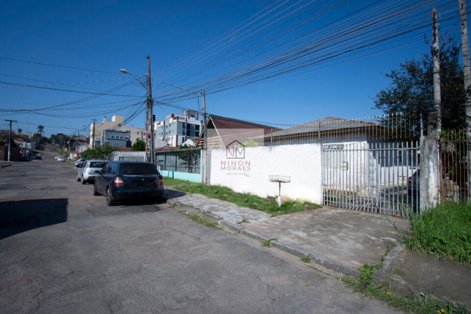 TERRENO NO SANTA QUITÉRIA ZR1 com 269 m² PRÓXIMO À UNIANDRADE CWB