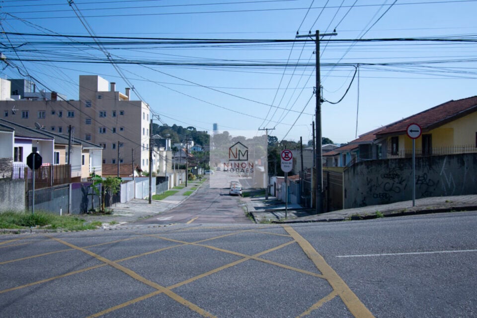 TERRENO NO SANTA QUITÉRIA ZR1 com 269 m² PRÓXIMO À UNIANDRADE CWB