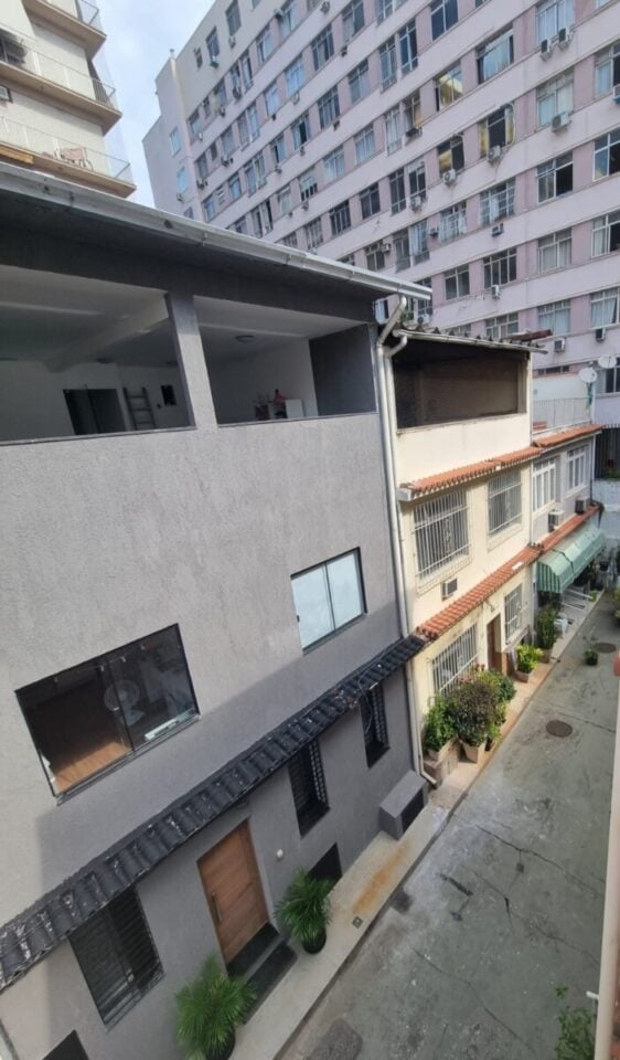 REPÚBLICA DE ESTUDANTES À 100 METROS DA UFRJ URCA
