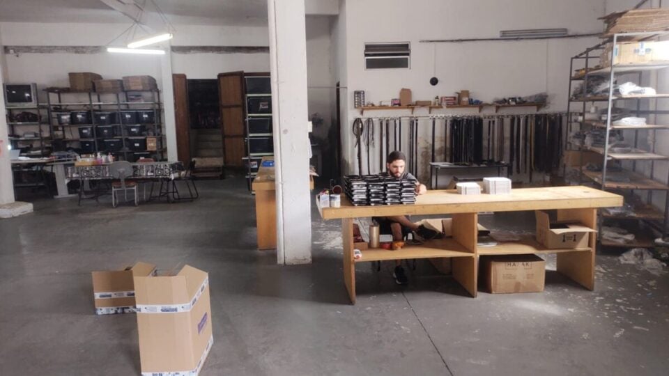 Distribuidora de Moda com marca própria