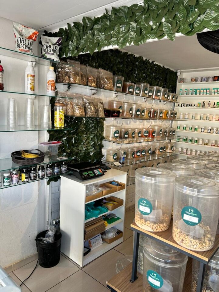 Passo ponto de loja de açaí e produtos naturais