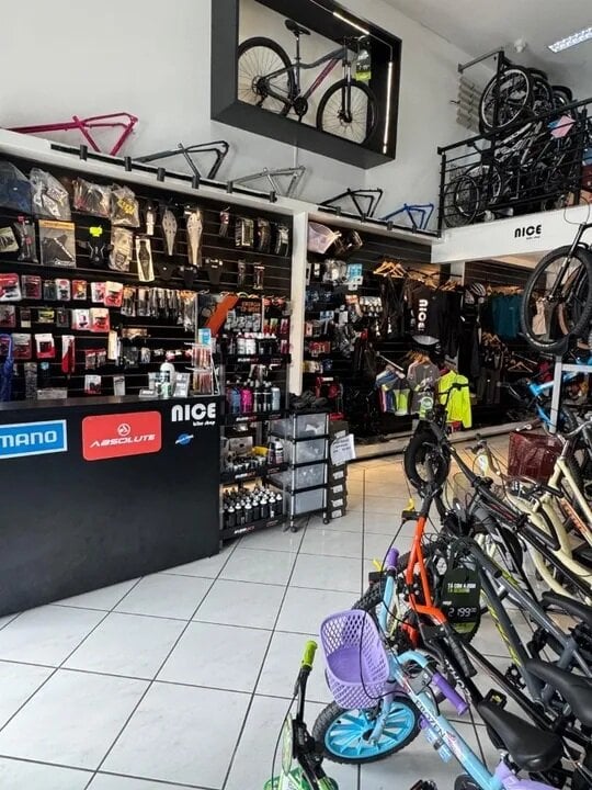 Ponto Comercial – Loja de Bicicletas e Acessórios Bike Shop na região de C
