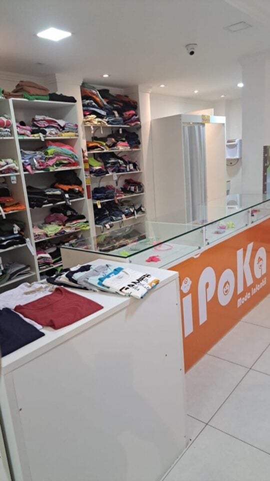 LOJA INFANTIL PRONTA PARA TRABALHAR EM GUARAPARI-ES