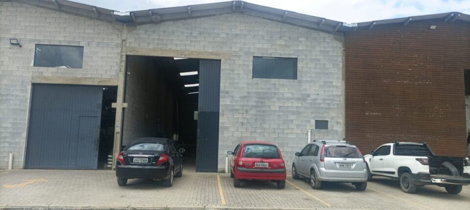 Vendo Fábrica de Esquadrias de Alumínio