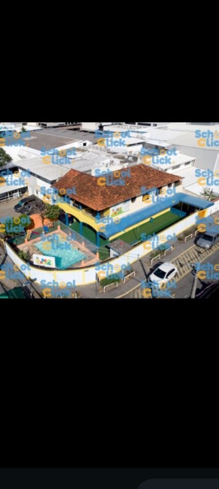 Vendo Escola