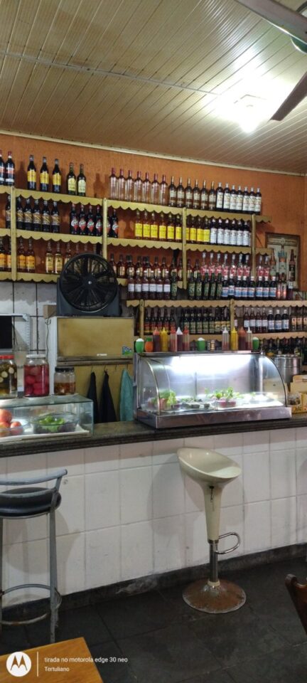 Bar e lanches Vila Ema