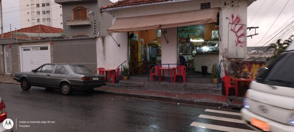 Bar e lanches Vila Ema