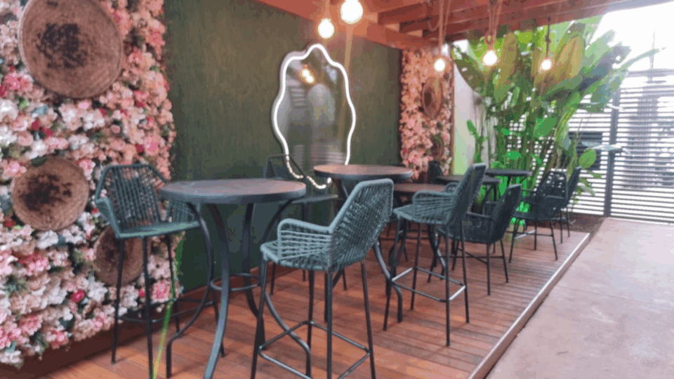 Cafeteria e Confeitaria à Venda