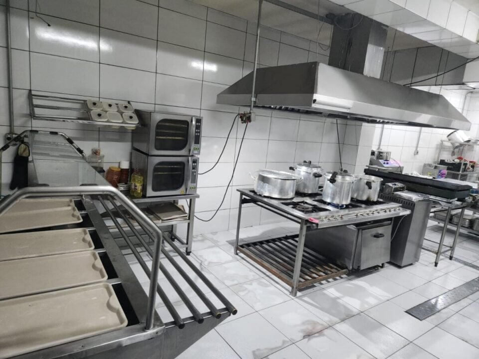 LINDÍSSIMO RESTAURANTE KILO 2°6° LUCRO LÍQUIDO 15000 Z/O