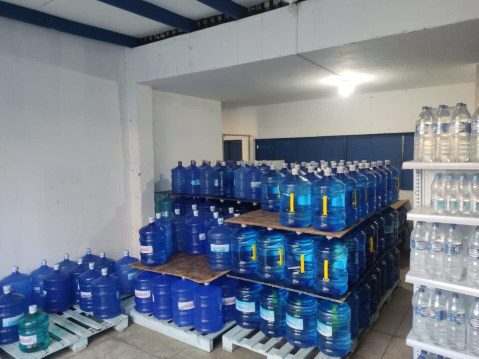 VENDO DISTRIBUIDORA DE AGUA