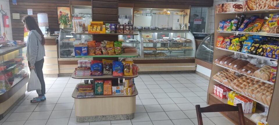 Padaria completa à venda no Centro Histórico de São José – SC  R150000