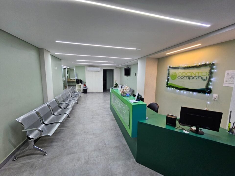 Vendo clínica odontológica bem equipada