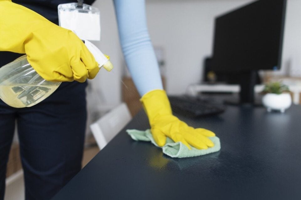 Prestadora de serviços terceirizados no setor de limpezas à Venda – Gravata