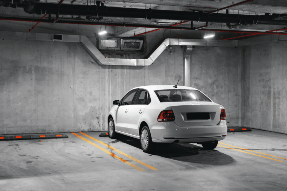 Estacionamento e Lavacar Centro Curitiba com mais de 50 vagas