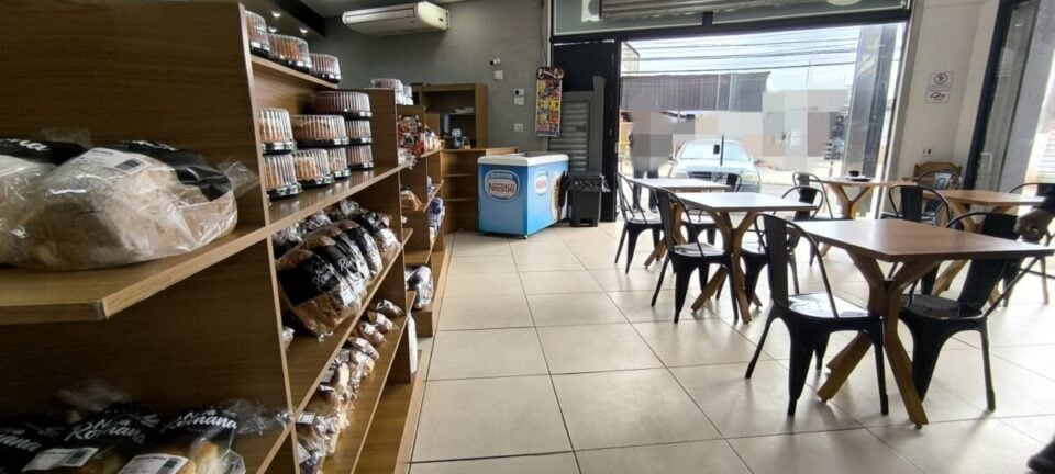Vende-se Padaria em Atibaia Excelente Localização e Potencial de Crescime