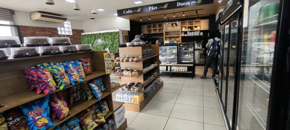 Vende-se Padaria em Atibaia Excelente Localização e Potencial de Crescime