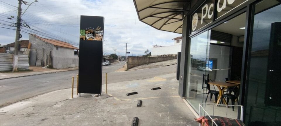 Vende-se Padaria em Atibaia Excelente Localização e Potencial de Crescime