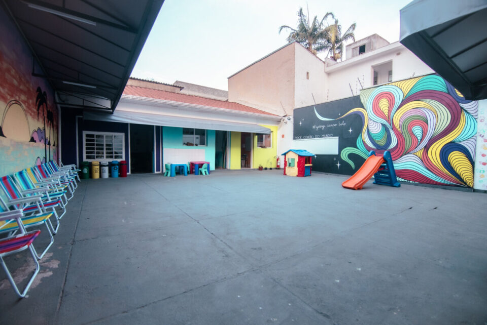 Escola de Idiomas
