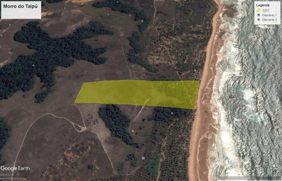Morro de Taipu de Fora beira-mar