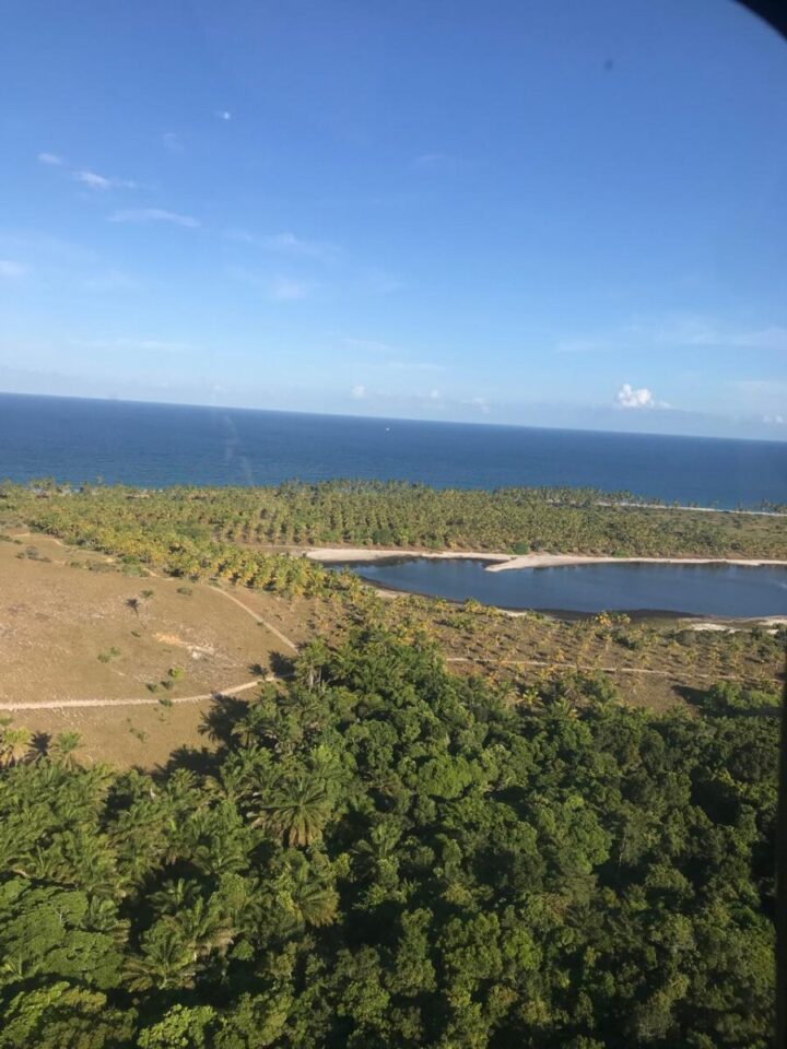 Morro de Taipu de Fora beira-mar