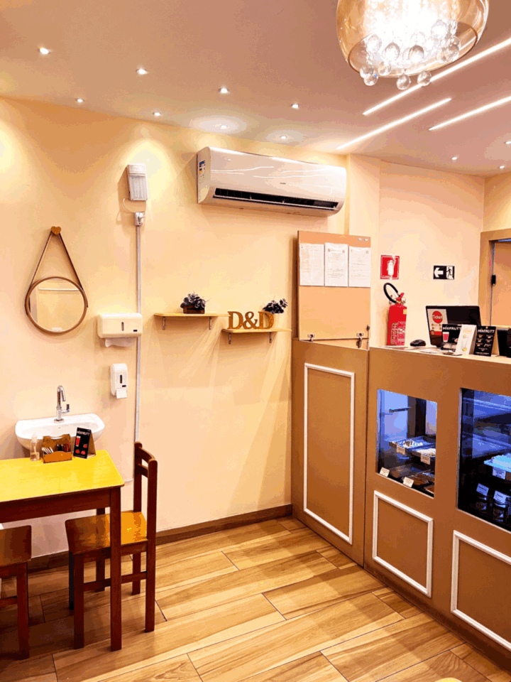 OPORTUNIDADE – PONTO DE CAFETERIA COMPLETA EM VILA VALQUEIRE