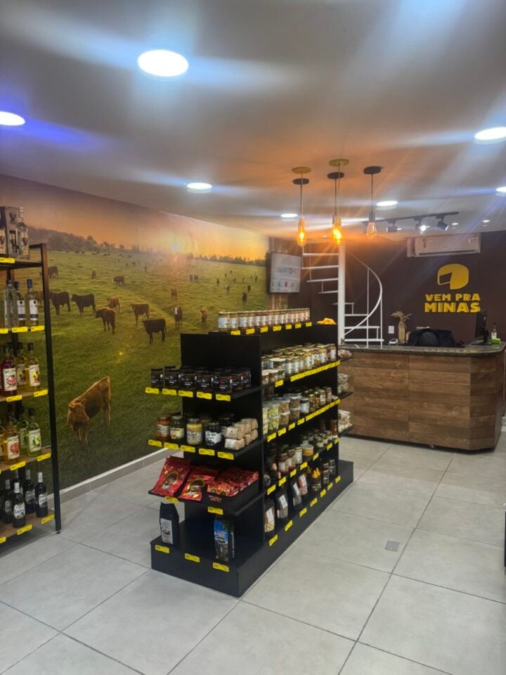 Loja Mineira moderna e aconchegante