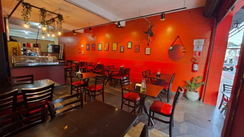 🍽️ Restaurante à Venda – Ponto Comercial Completo e Funcionando