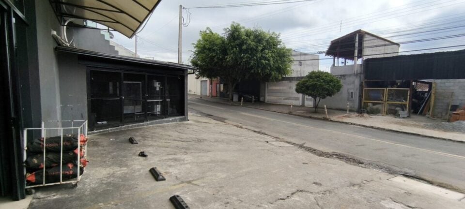 Vende-se Padaria em Atibaia Excelente Localização e Potencial de Crescime