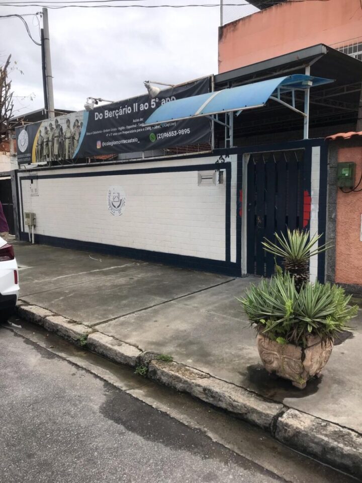 Vendo Escola com ImóvelPrédio Comercial