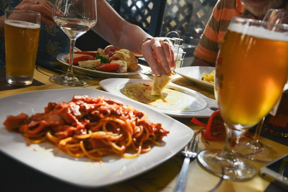 Restaurante à venda, ponto consolidado – Região Central de Porto Alegre/RS