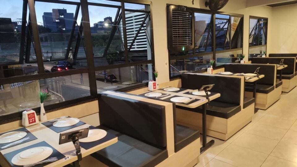 LINDÍSSIMA PIZZARIA E ESFIHARIA REGIÃO DA GRANDE SP 25 ANOS COM MESMO DONO
