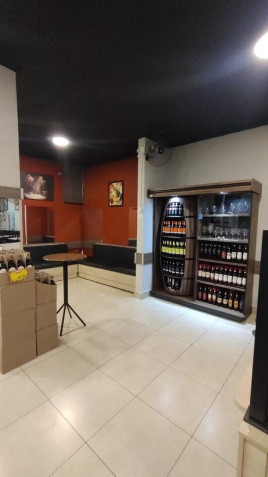 LINDÍSSIMA PIZZARIA E ESFIHARIA REGIÃO DA GRANDE SP 25 ANOS COM MESMO DONO