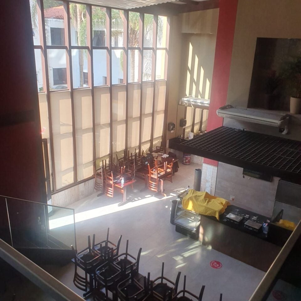 EXCELENTE OPORTUNIDADE RESTAURANTE KILO SEM GRILL SÓ ALMOÇO