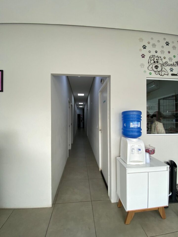 VENDE-SE CLÍNICA VETERINÁRIA – PET SHOP E BANHO E TOSA