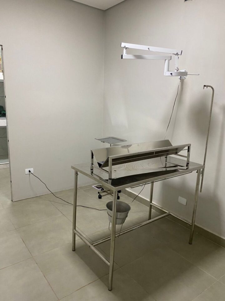 VENDE-SE CLÍNICA VETERINÁRIA – PET SHOP E BANHO E TOSA