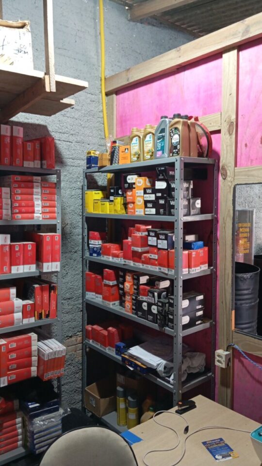 Vendo oficina automotiva completa para retirar do local