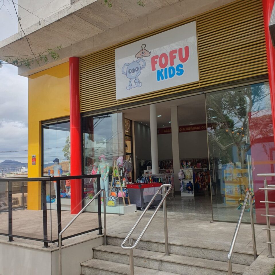 Loja infantil moda circular