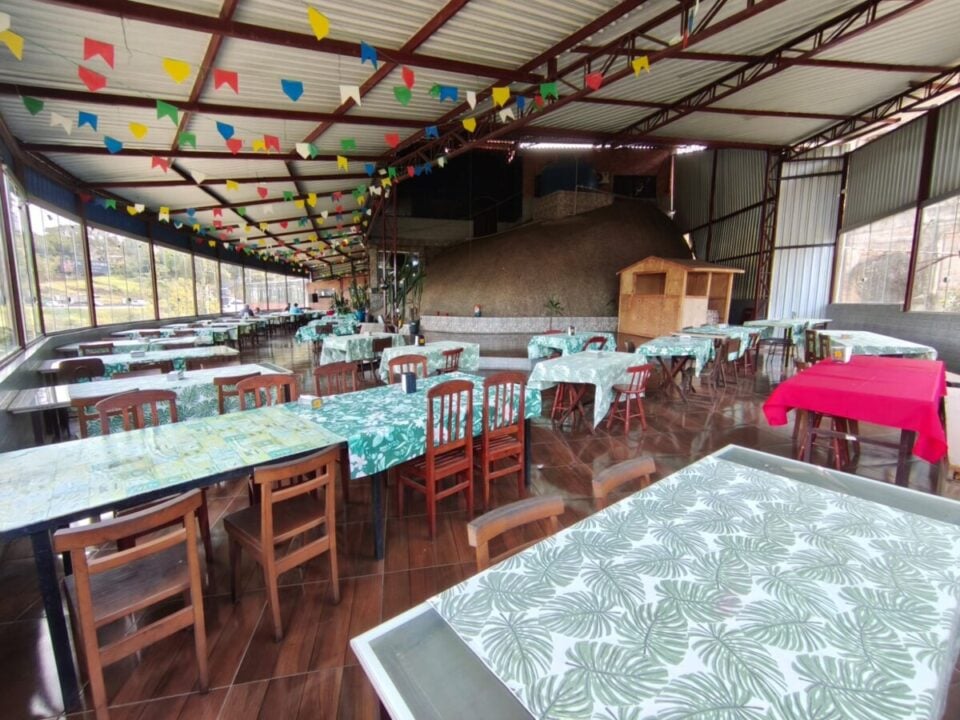 Ponto para churrascaria e restaurante