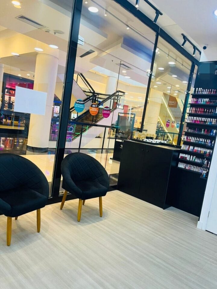 ESMALTERIA EM SHOPPING ZONA SUL-SP