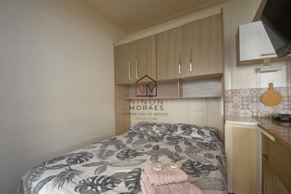 POUSADA COM 10 CONTAINERS PARA ALUGUÉIS TEMPORÁRIOS, EM CURITIBA PR