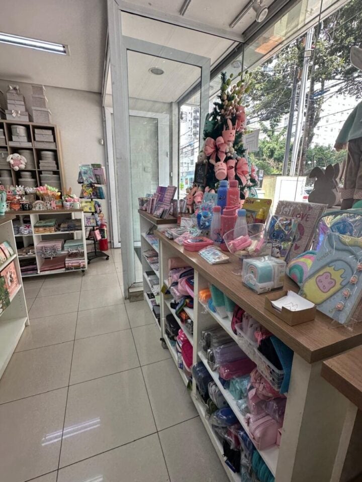 Papelaria fina e embalagens de presente