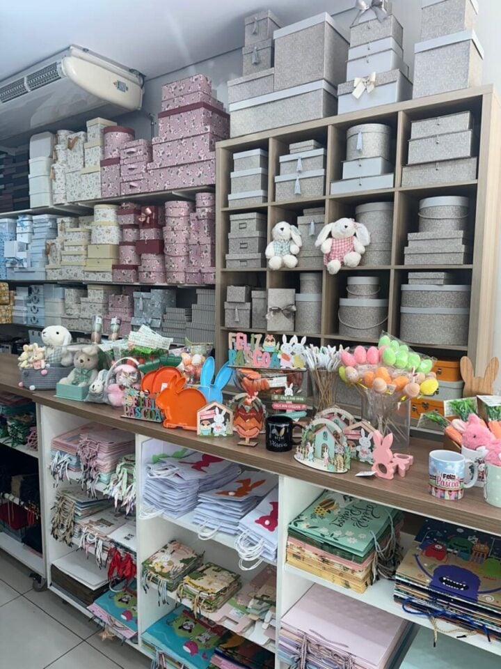 Papelaria fina e embalagens de presente