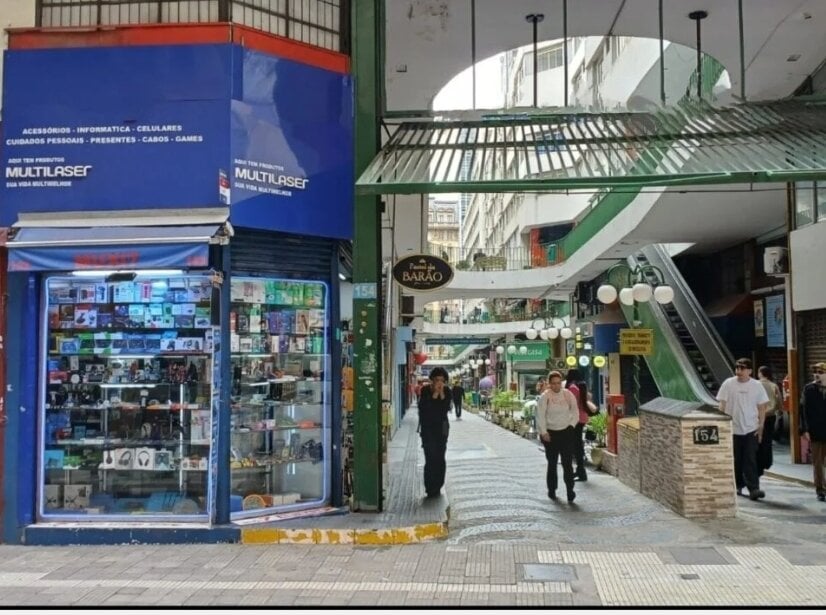 OPORTUNIDADE LOJA DE ACESS INFORMÁTICA ESQUINA 2°/6° 28 ANOS NO LOCAL