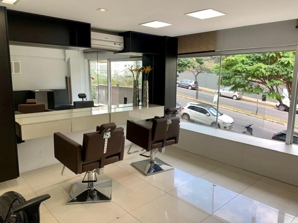 Vende-se um saldo  passe o ponto