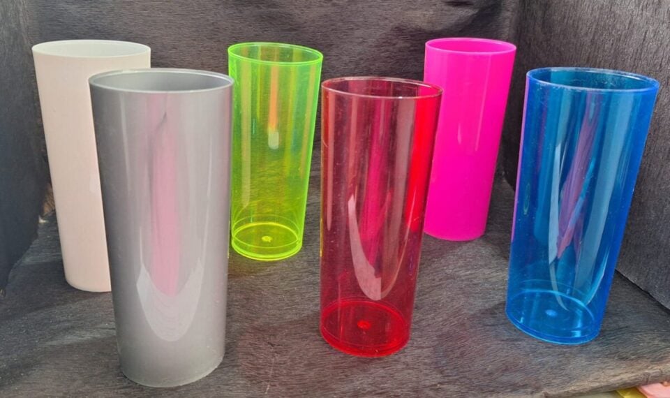 FÁBRICA DE BRINDES E LEMBRANCINHAS EM PLÁSTICO